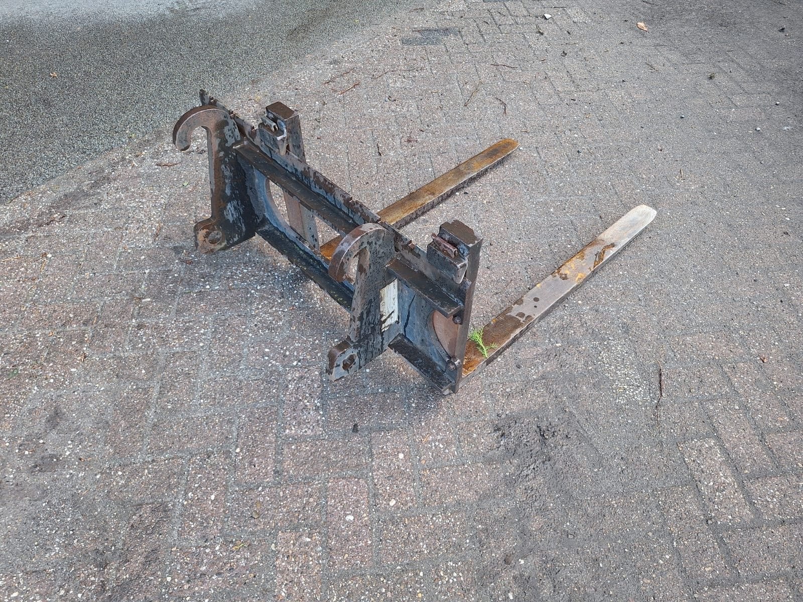 Giant d261 shovel Palletvorken - Voorzetapparatuur, Ophalen