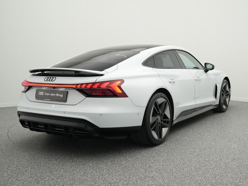 Audi e-tron GT 476 PK Competition 93 kWh | SOH 95% | Laser L, Auto's, Audi, Automaat, Zwart, 93 kWh, Vierwielaandrijving