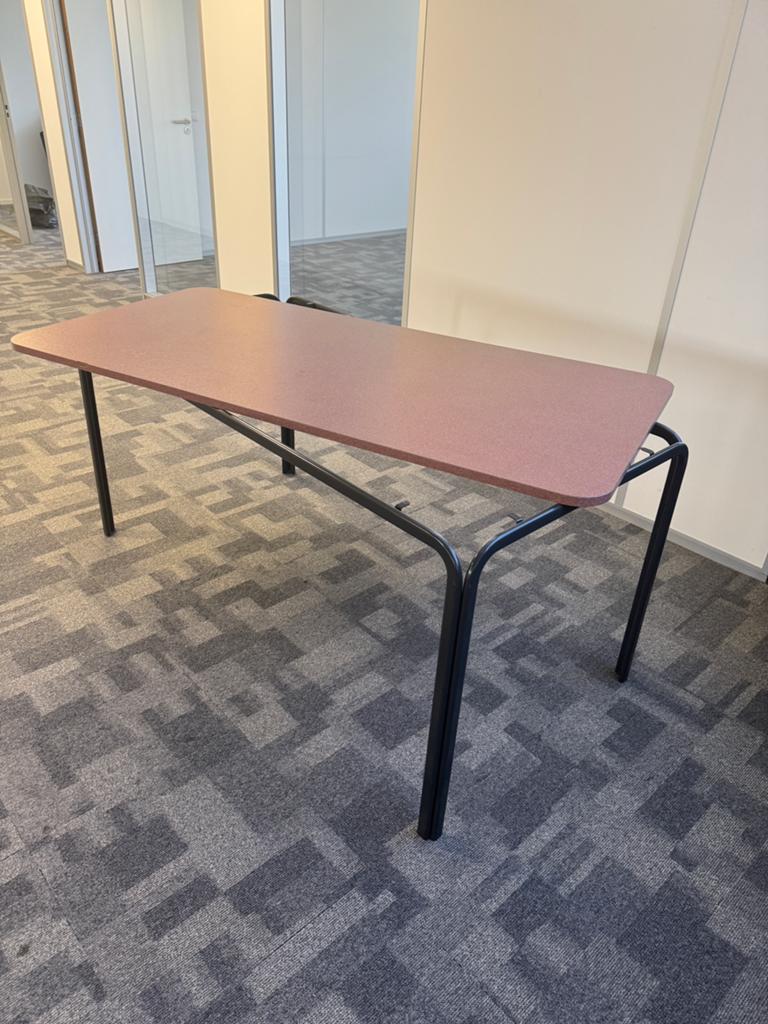 Gratis tafel, Ophalen, Gebruikt, 50 tot 100 cm, 150 tot 200 cm