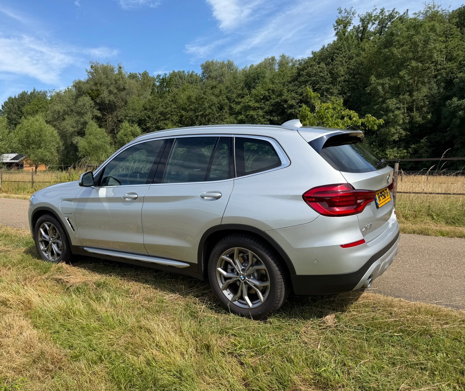BMW X3 Xdrive30e 292pk Aut 2020 Grijs/xline/APK/ALS NIEUW !!, Auto's, BMW, 1998 cc, 4 cilinders, 2000 kg, Vierwielaandrijving