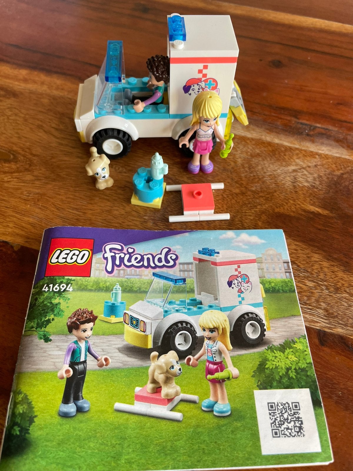 Lego friends 41694 dierenambulance compleet, Ophalen of Verzenden, Zo goed als nieuw
