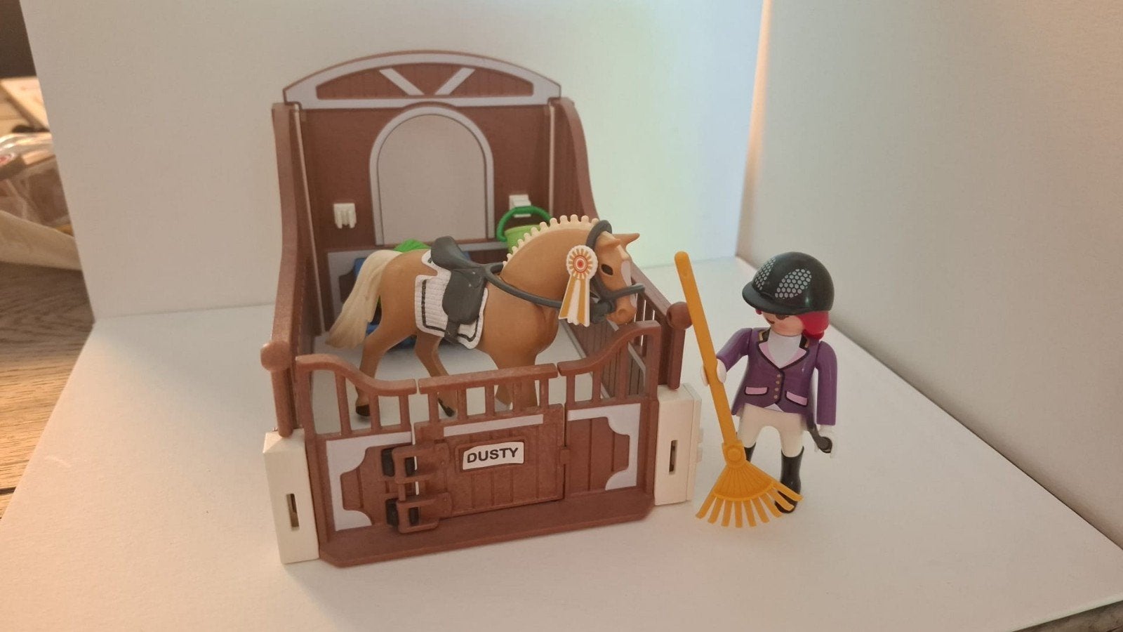 Playmobil 5520: warmbloedpaard met paardenbox, Kinderen en Baby's, Speelgoed | Playmobil, Ophalen, Gebruikt, Complete set, Country
