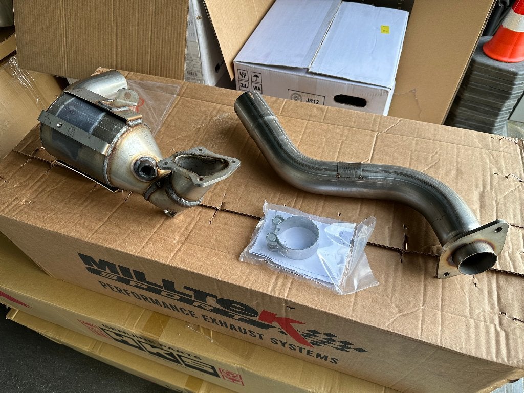Milltek Downpipe + high flow cat - Suzuki Swift Sport ZC33S, Ophalen of Verzenden