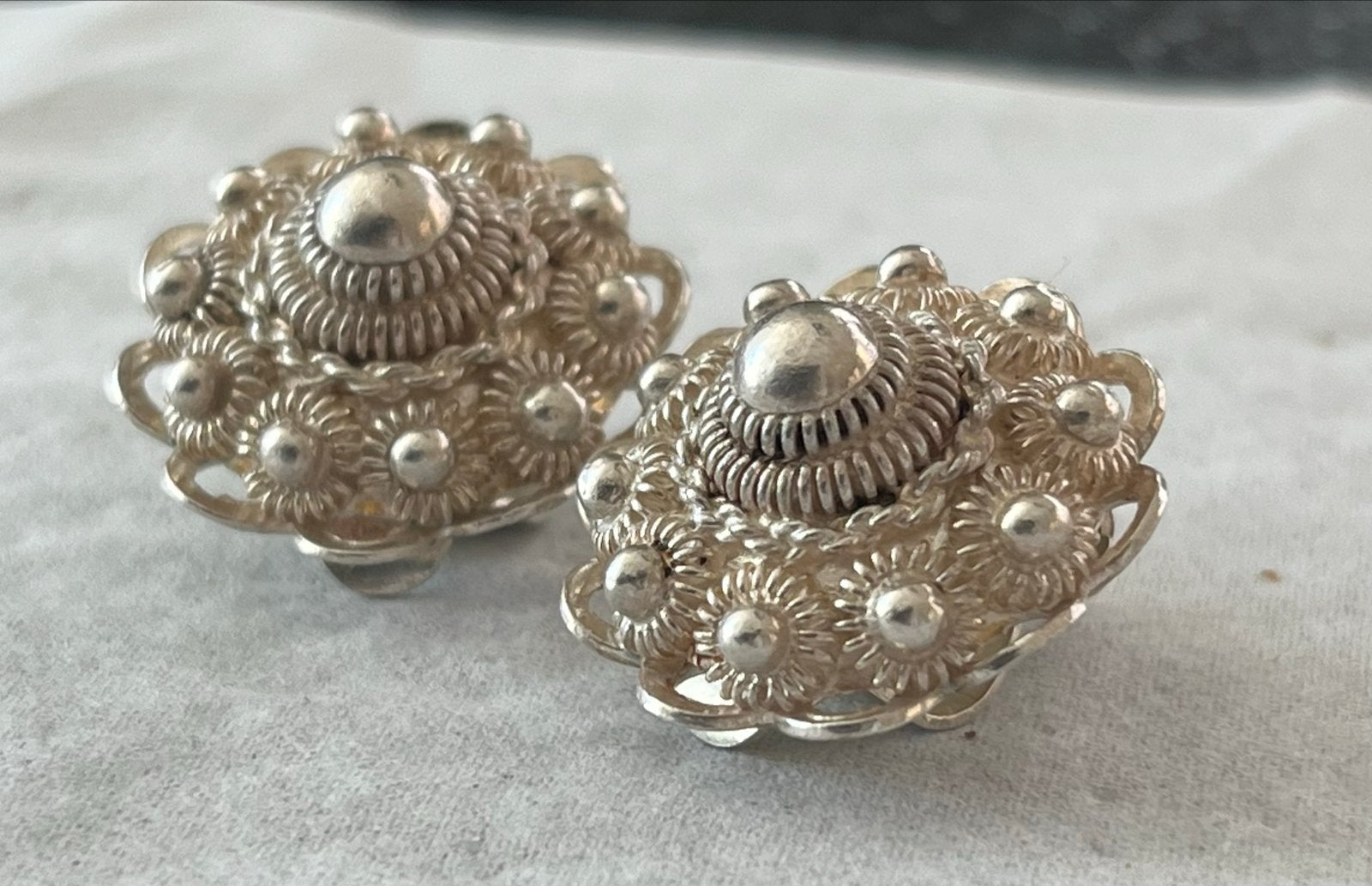 Antieke Zilveren Zeeuwse Knoop Klip Oorbellen 2,5 cm forse, Verzenden, Gebruikt, Zilver, Knopjes of Stekers