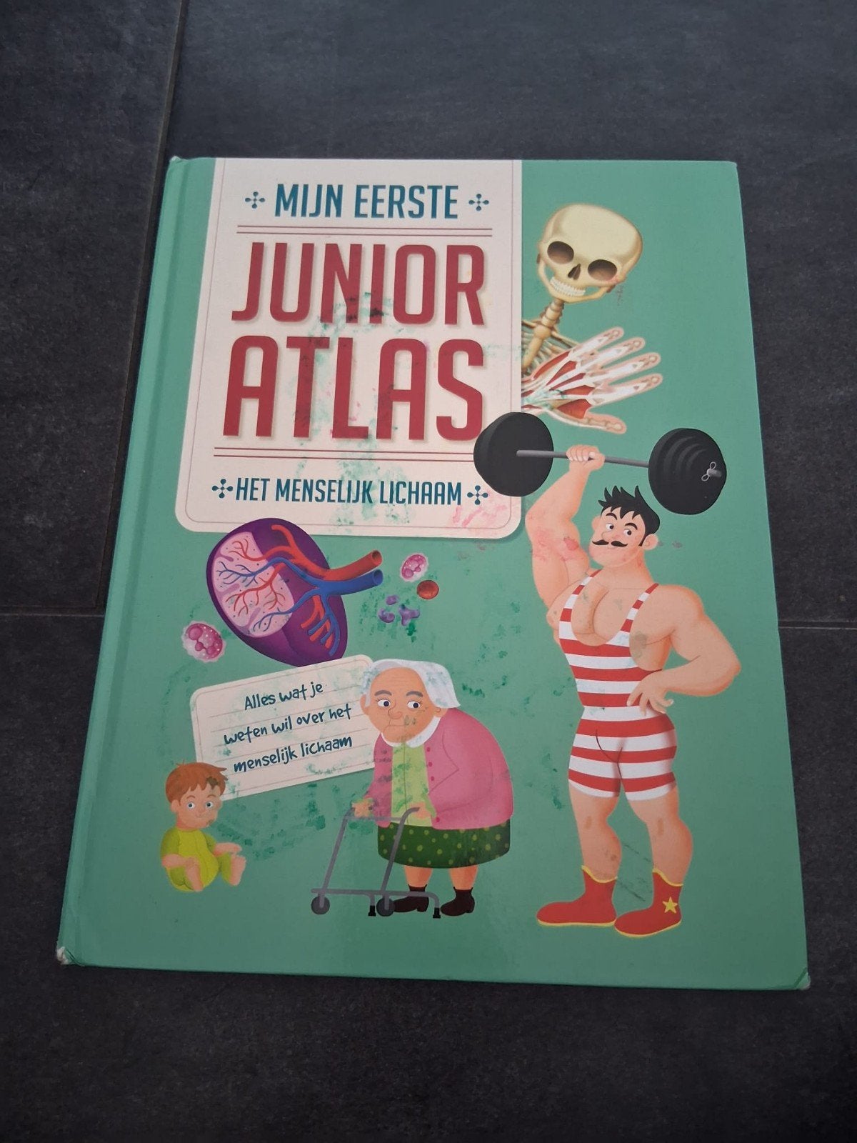 Kinderatlas Mijn lichaam, Boeken, Ophalen of Verzenden, Zo goed als nieuw, Onbekend