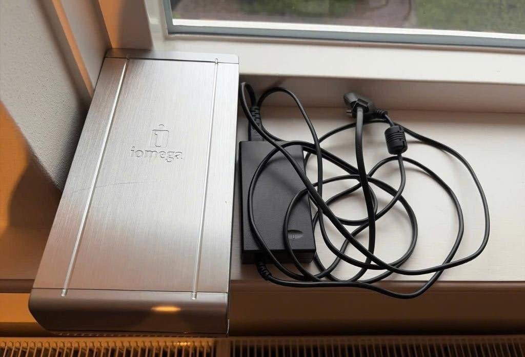 Iomega Externe Harde Schijf 1TB, Gebruikt, Server, Ophalen of Verzenden, Iomega