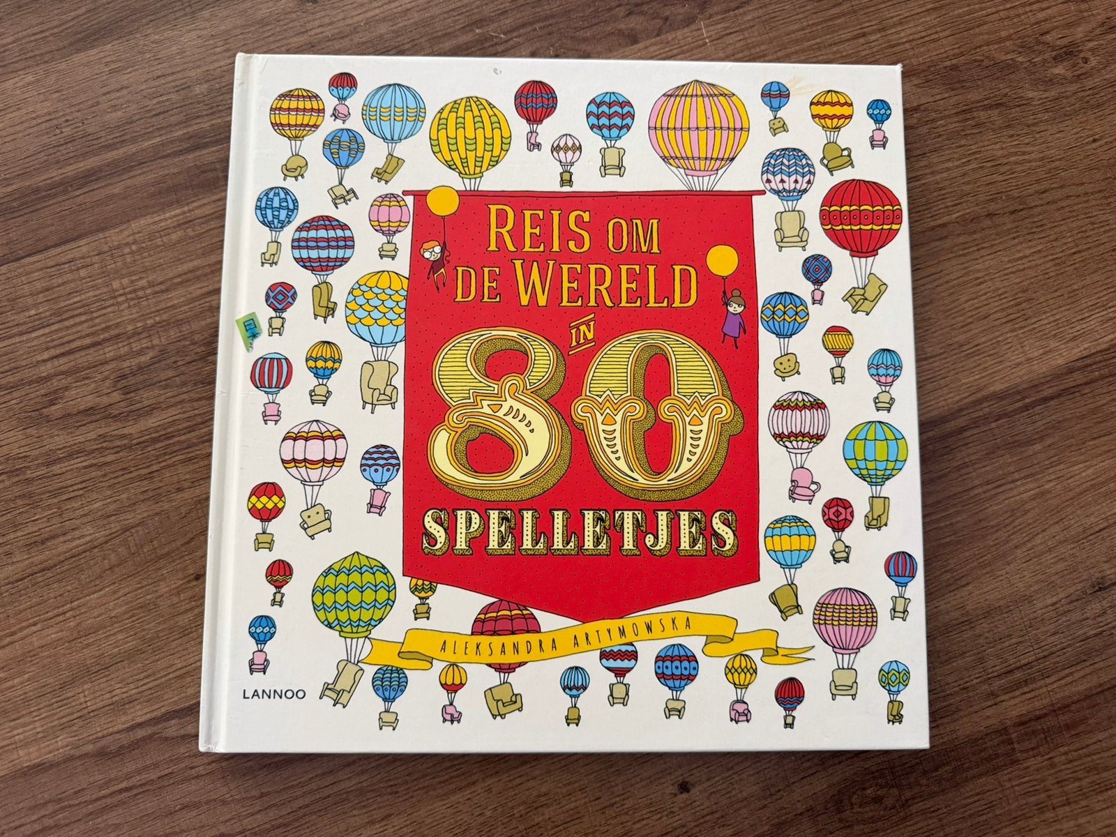 Boek ‘Reis om de wereld in 80 spelletjes’, Ophalen, Gelezen