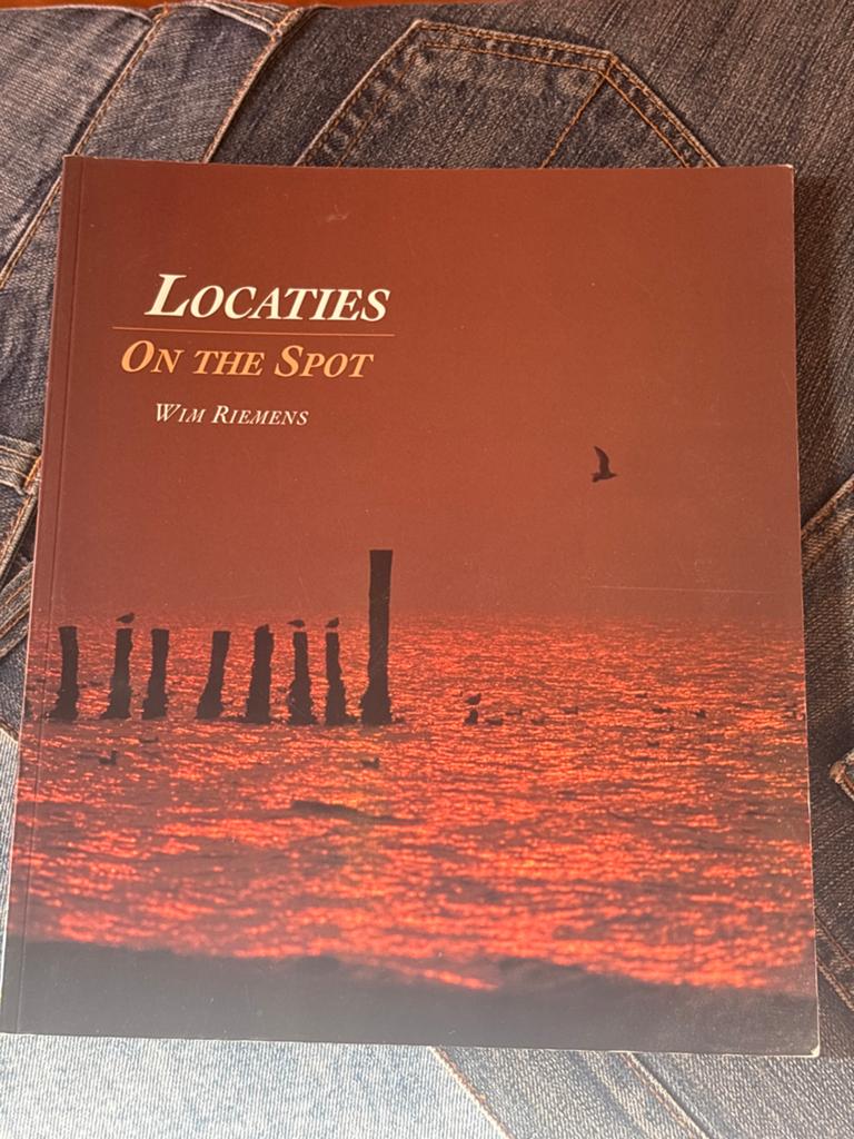 Locaties On The Spot - Wim Riemens (Fotografie), Ophalen of Verzenden, Zo goed als nieuw, Fotografie algemeen