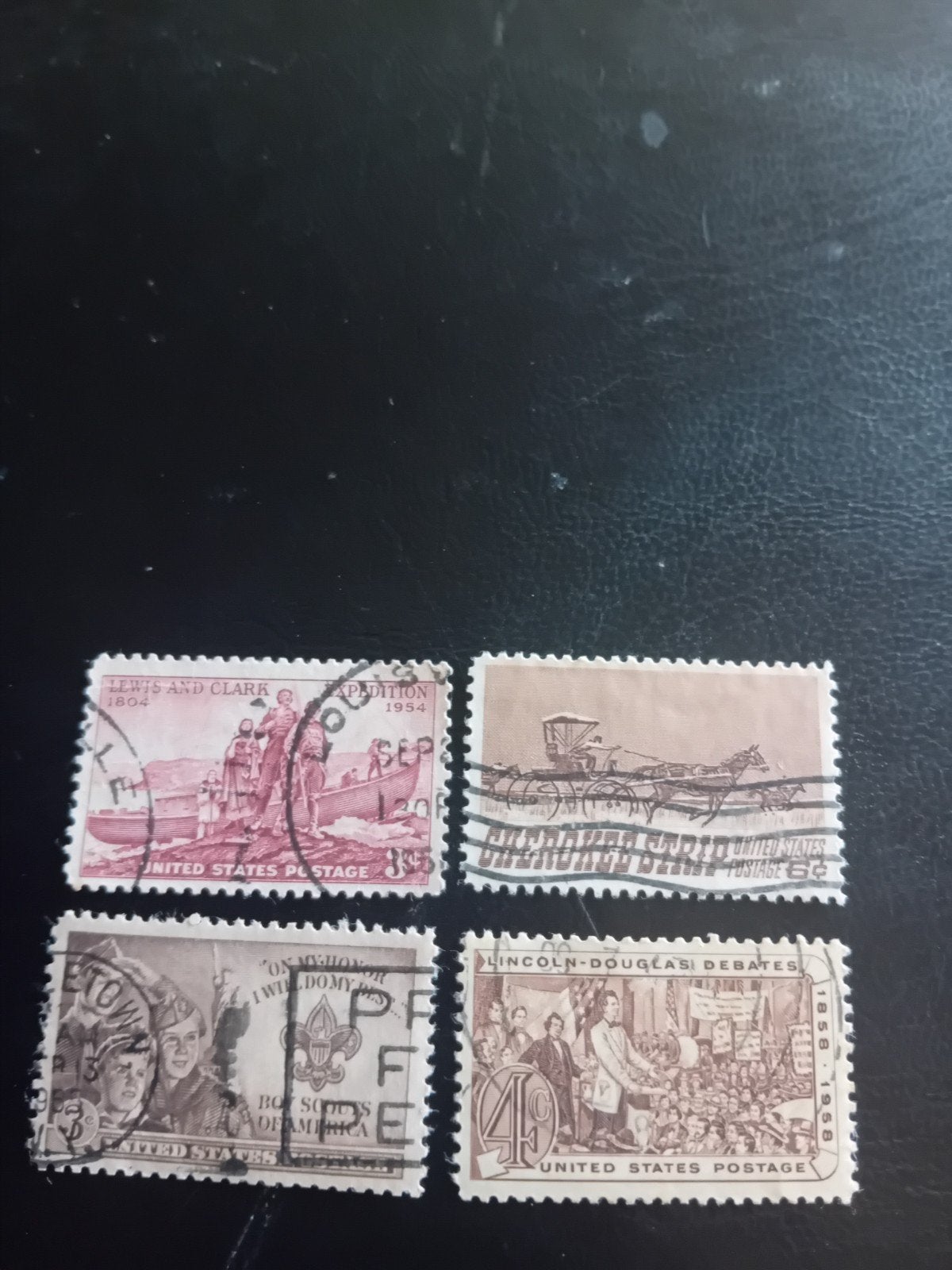 Set van 4 historische Amerikaanse postzegels, Verzenden, Gestempeld