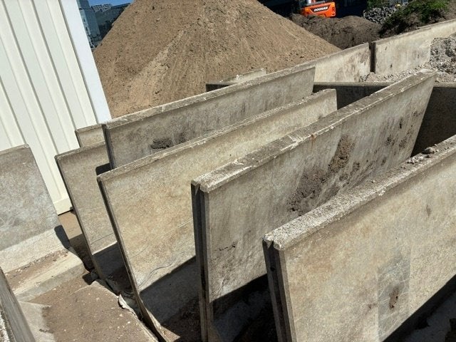 Nette gebruikte keerwanden 1 meter hoog x 2 meter lang 24 st, Ophalen, Gebruikt, Overige typen, 200 cm of meer