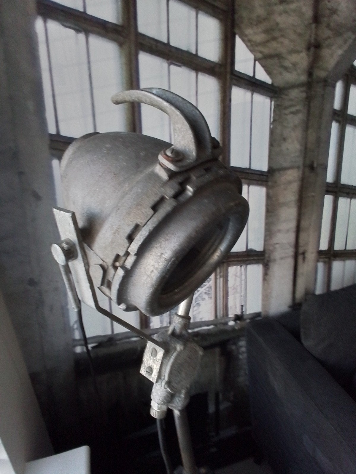 Stoer industrieel staande lamp, Ophalen of Verzenden