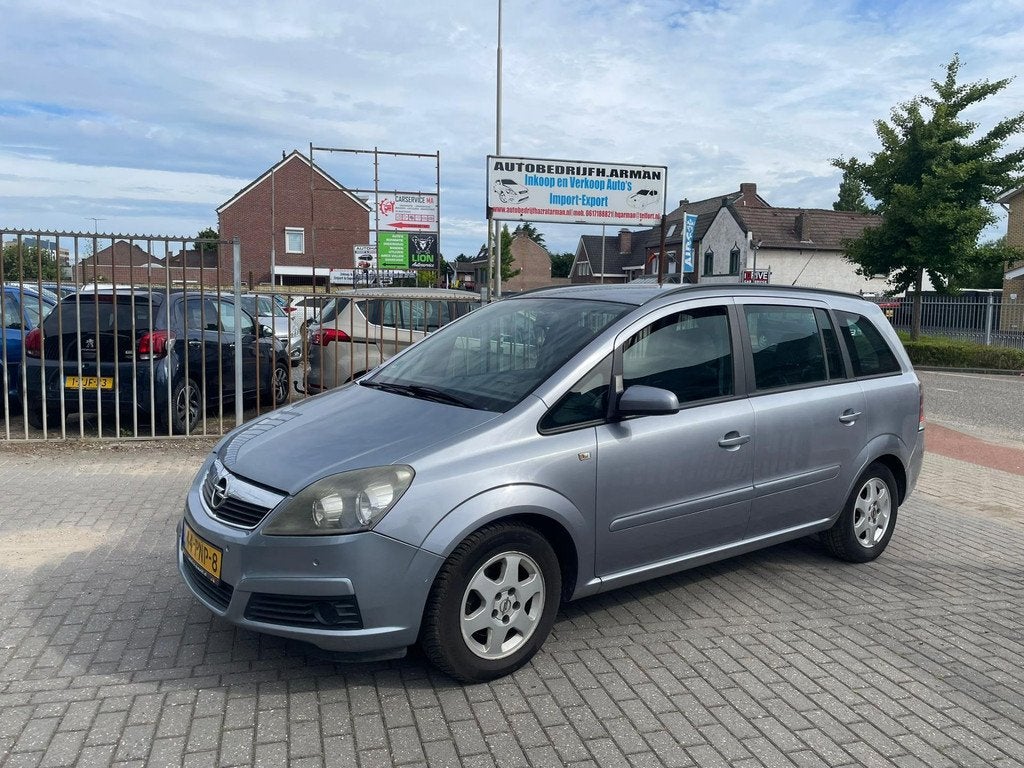 Opel Zafira 1.8 Executive Automaat., Auto's, Opel, Gebruikt, Automatische klimaatregeling, 4 cilinders, Zafira