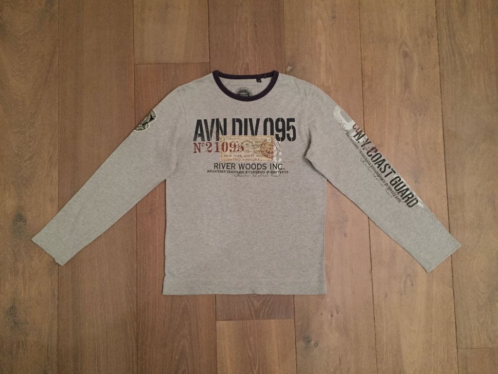 IZGS: grijze longsleeve met opdruk Riverwoods (mt 164/14 yr), Ophalen of Verzenden, Zo goed als nieuw, Shirt of Longsleeve, Jongen