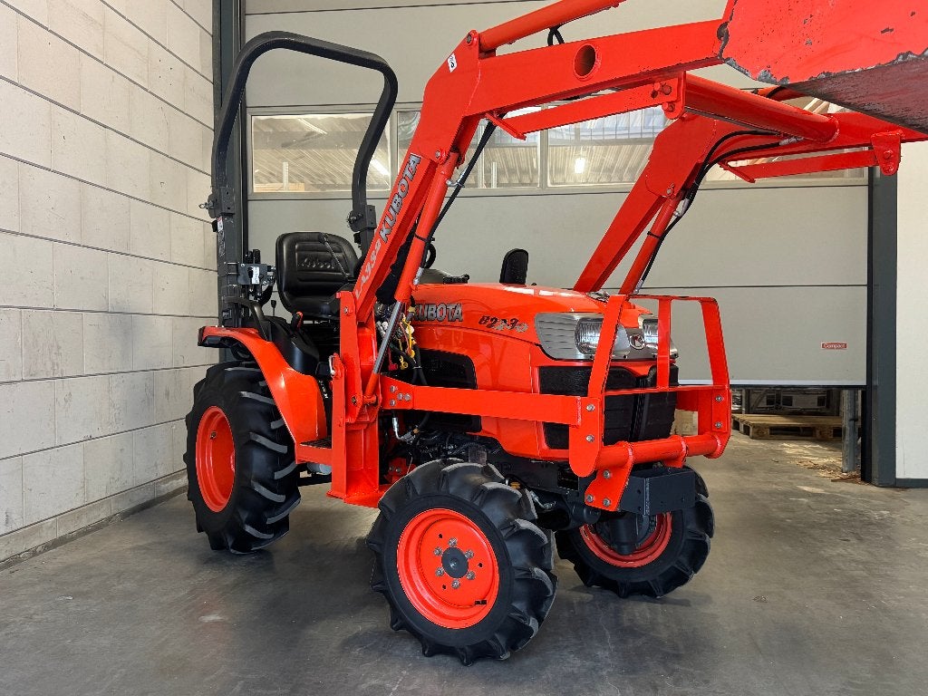 Kubota B2230 org. Voorlader 25pk - 4WD | John deere | Iseki, Zakelijke goederen, Agrarisch | Tractoren, Gebruikt, Tot 2500, Tot 80 Pk