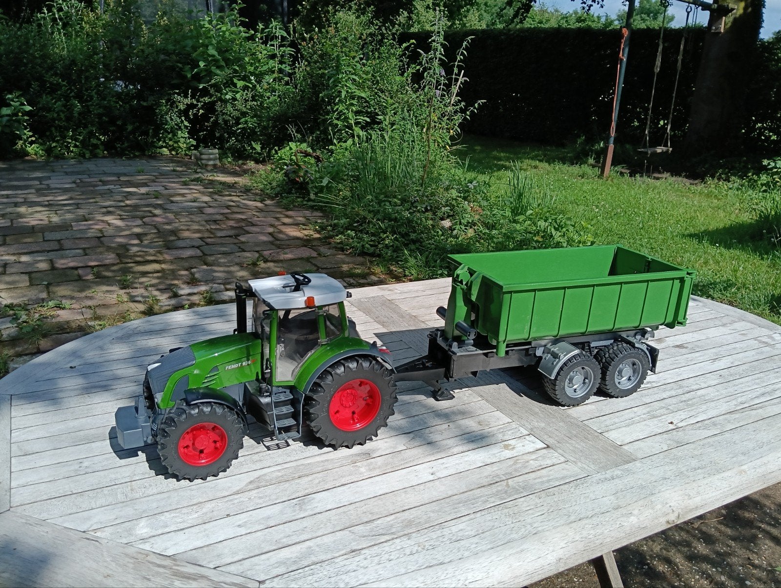 Bruder Fendt 936 met kiep/containerwagen, Kinderen en Baby's, Speelgoed | Speelgoedvoertuigen, Ophalen of Verzenden, Gebruikt