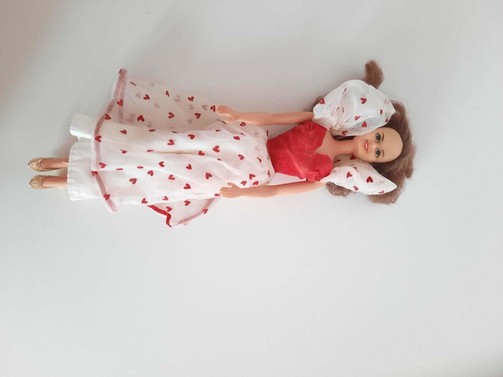 Vintage Barbie pop in hartjesjurk, Ophalen, Gebruikt, Barbie