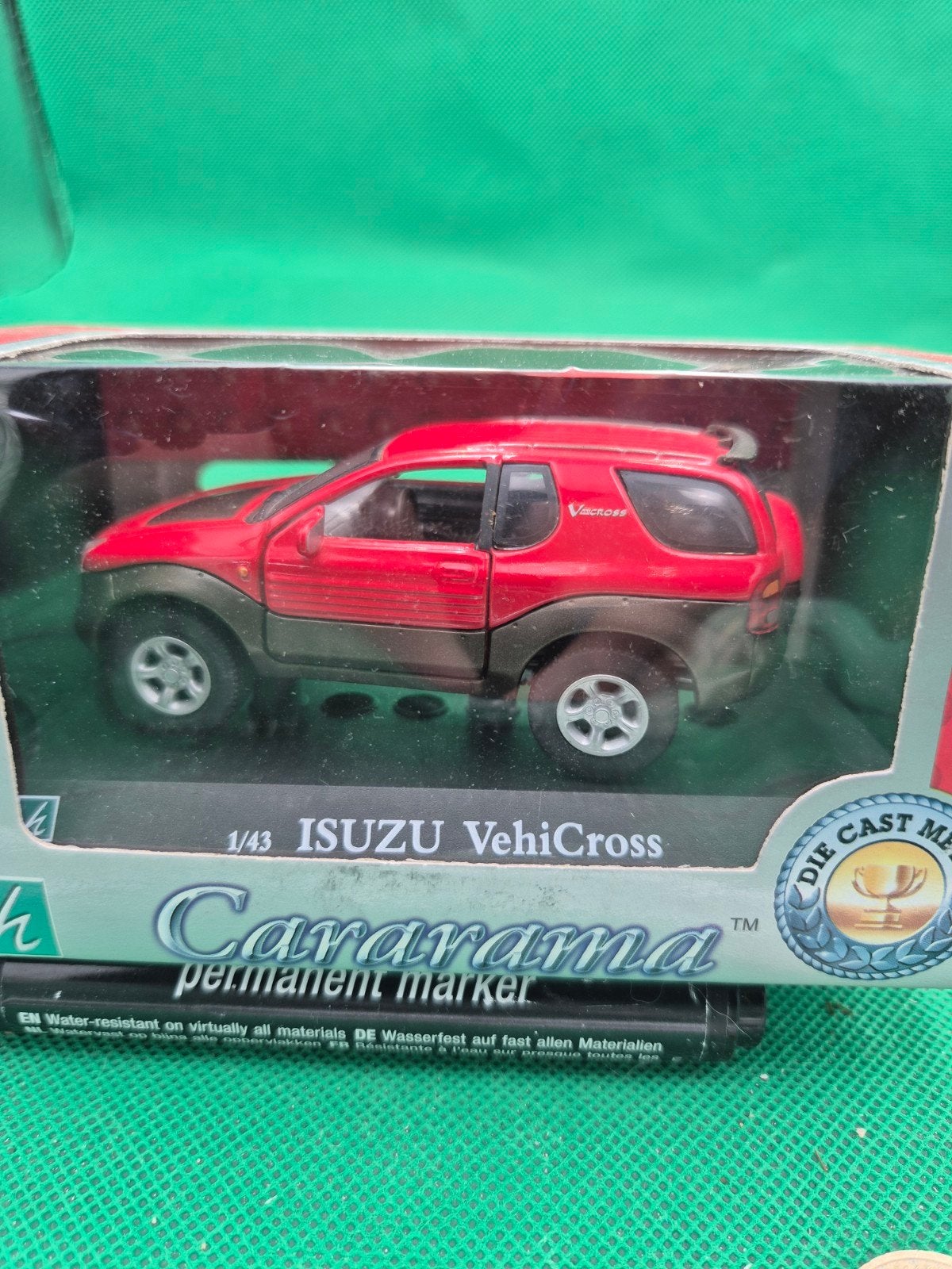 334 Isuzu Vehicross 1/43 Cararama, Ophalen of Verzenden, Zo goed als nieuw, Auto, Overige merken