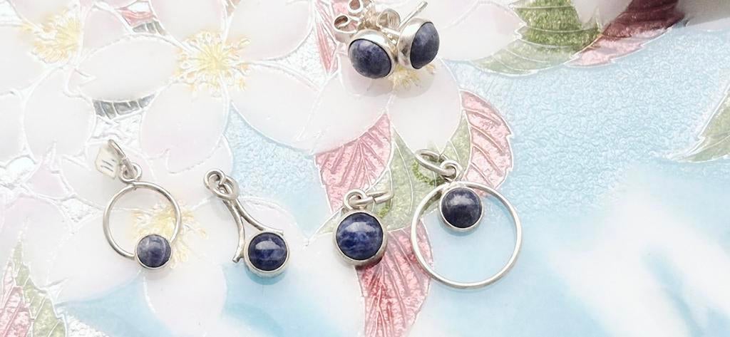 Handgemaakt restant inboedel edelsmid 79 lapis lazuli hanger, Sieraden, Tassen en Uiterlijk, Kettinghangers, Overige voorstellingen