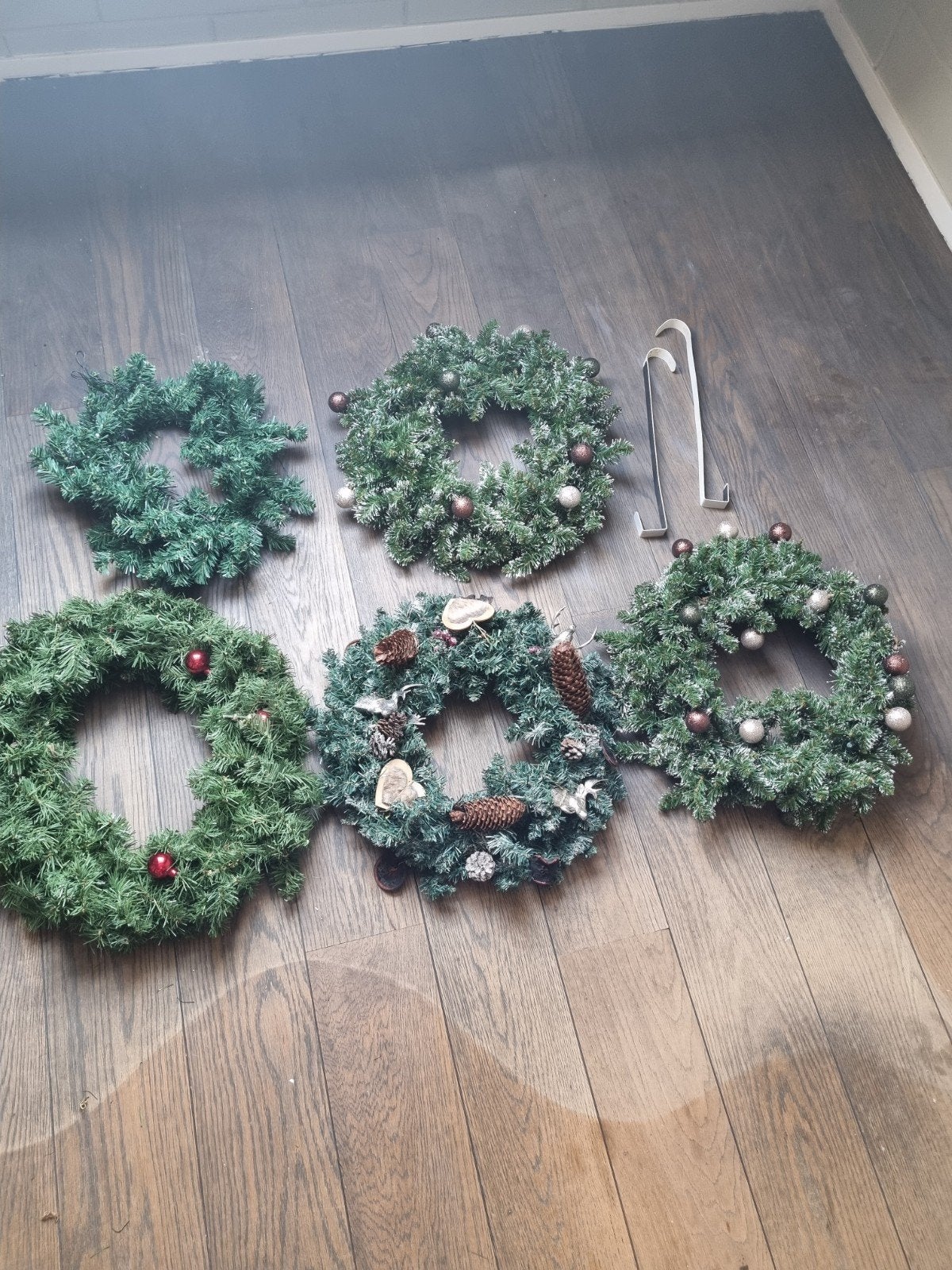 5 grote kransen, deurhangers kerst, Diversen, Kerst, Ophalen