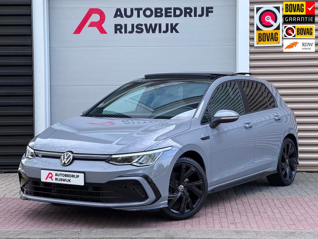Volkswagen GOLF 1.5 eTSI R-Line Business+ Pano/Sfeer/Acc, Auto's, 12 maanden, Euro 6, 4 cilinders, Alcantara