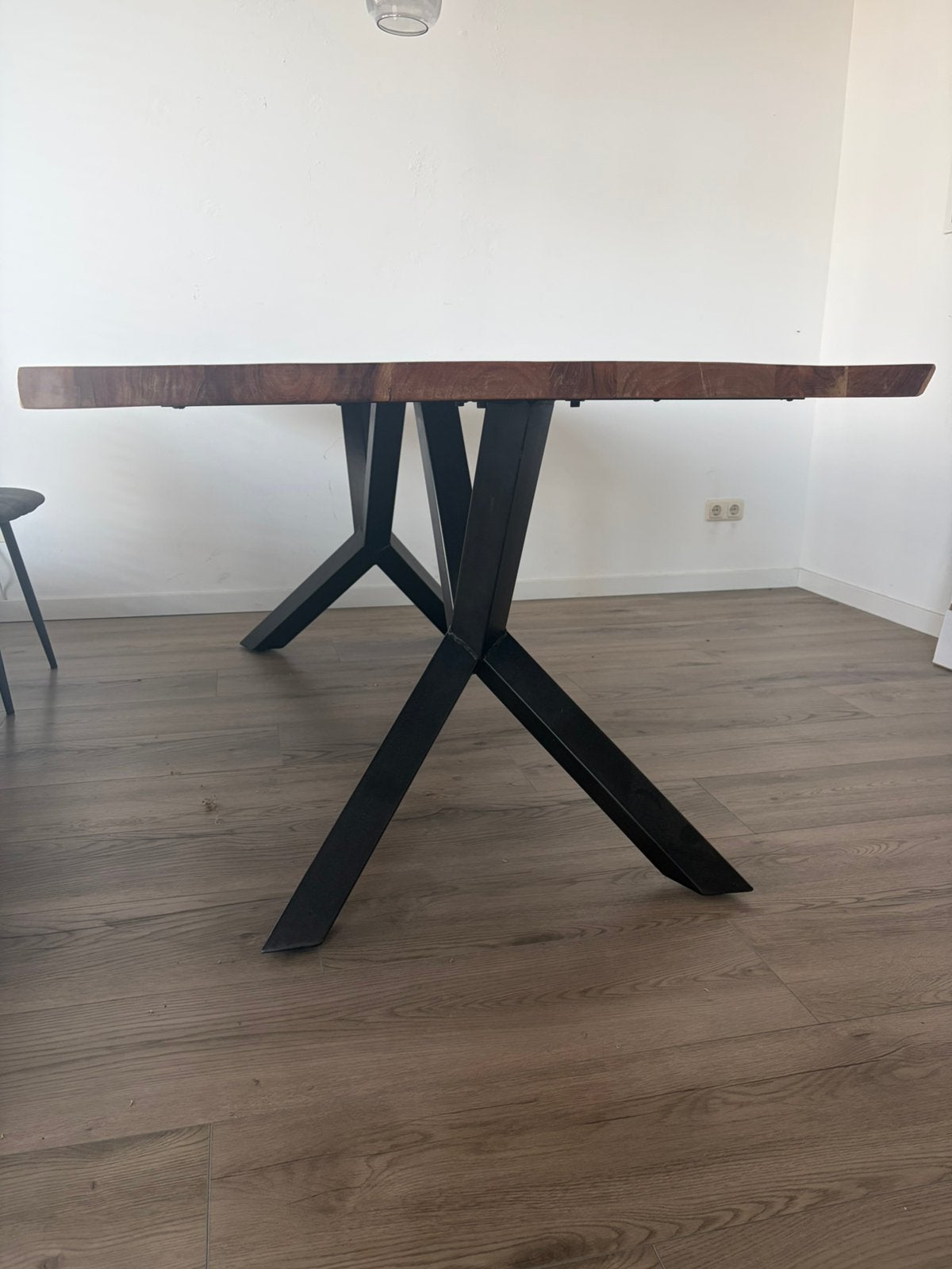 Massief houten eettafel met 6 stoelen, Huis en Inrichting, Tafels | Eettafels, Ophalen, 50 tot 100 cm, Zo goed als nieuw, Vijf personen of meer