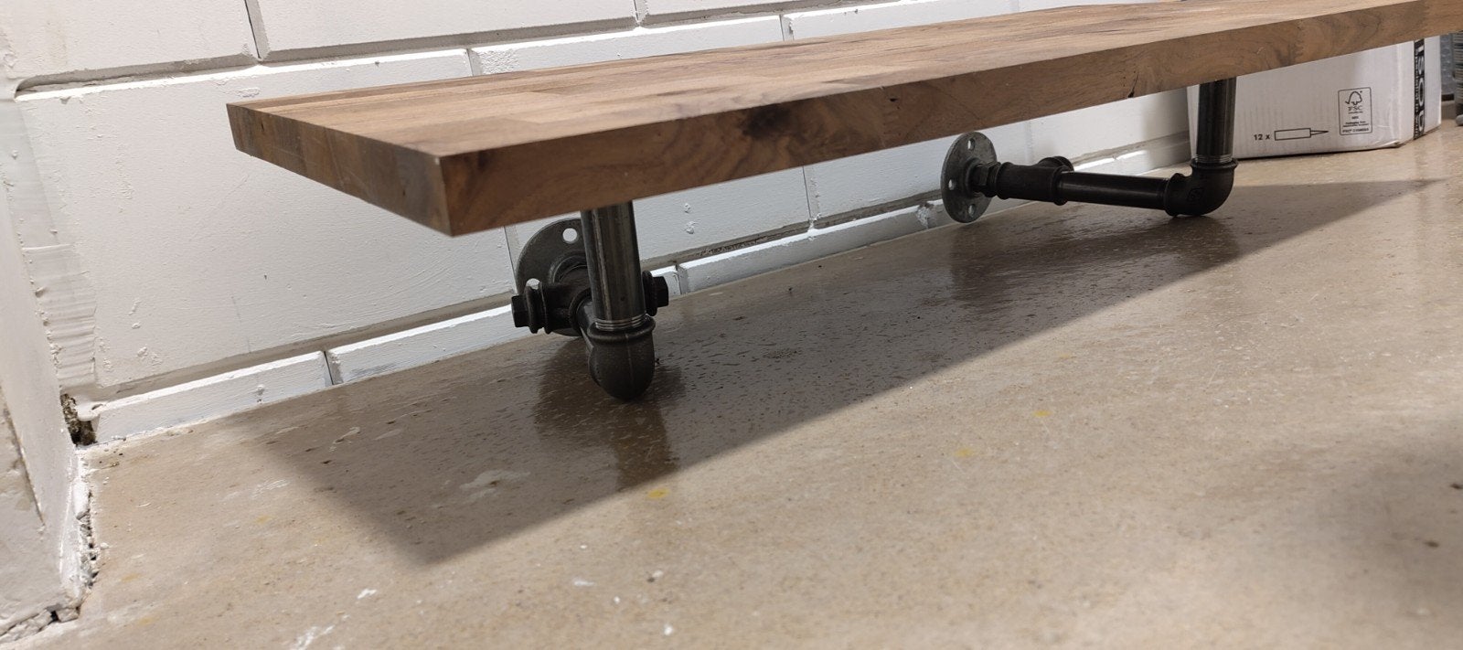 DIY Industriële Wandplank - Kersen Hout, Huis en Inrichting, Woonaccessoires | Wandplanken en Boekenplanken, Ophalen, Zo goed als nieuw