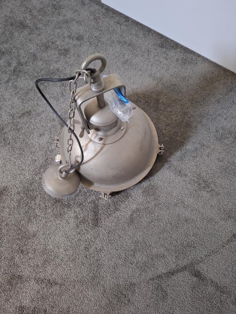 Zware industriele lamp diameter 40 cm hoogte lamp 50cm, Ophalen, Gebruikt