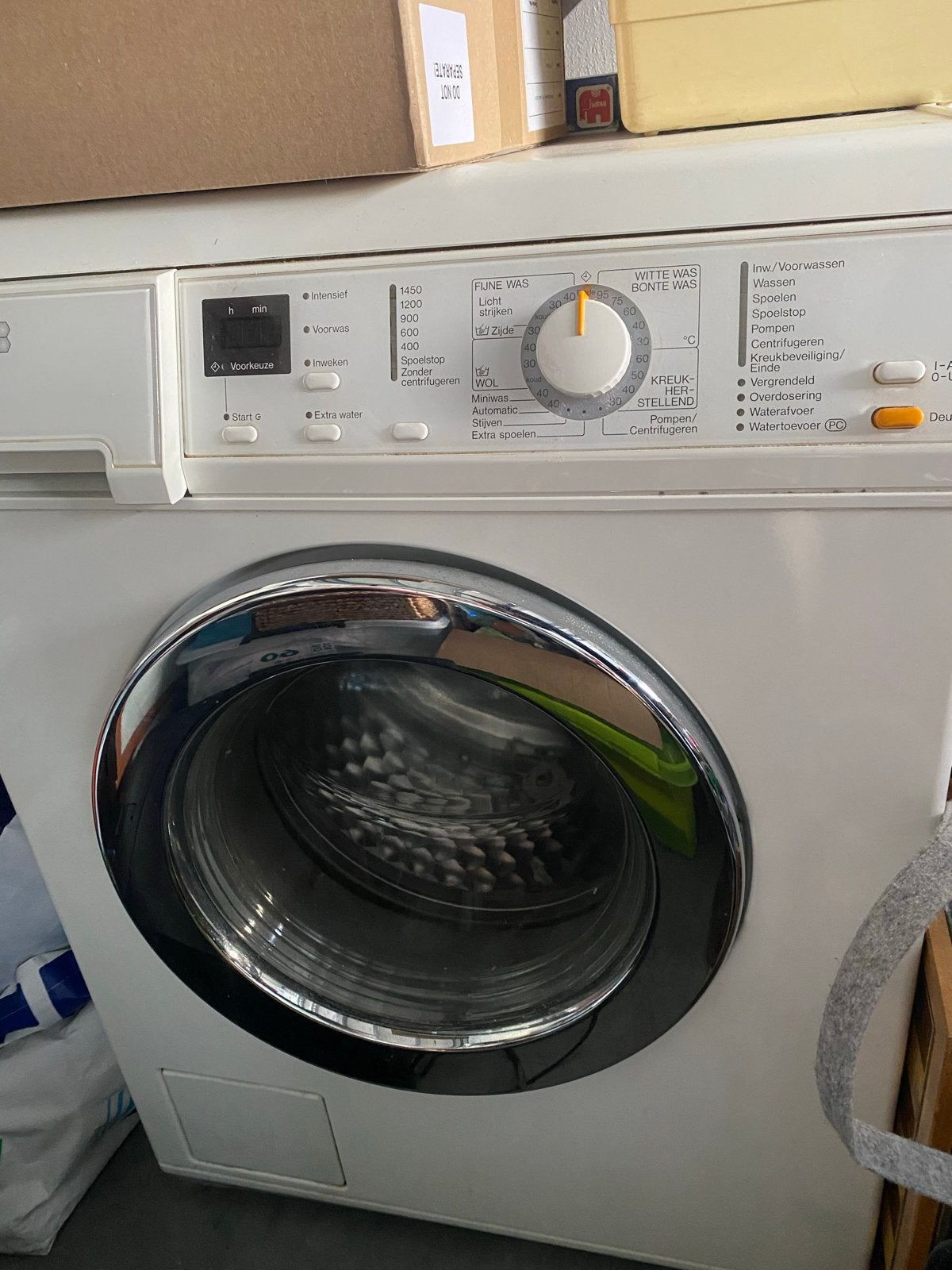 Miele SoftCare System W 2521 Wasmachine - Voorlader, Witgoed en Apparatuur, Ophalen, Gebruikt, Voorlader, 85 tot 90 cm