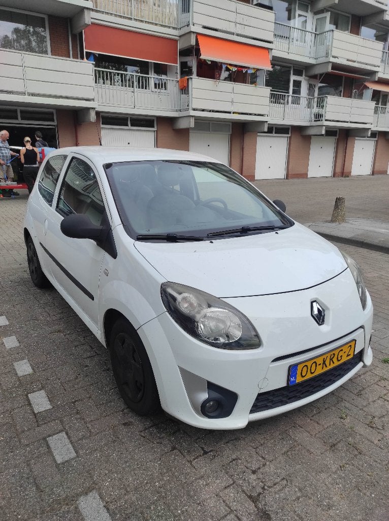 Renault Twingo 1.2 16V 2010 Wit, Auto's, Renault, 4 cilinders, 4 stoelen, Wit, Origineel Nederlands
