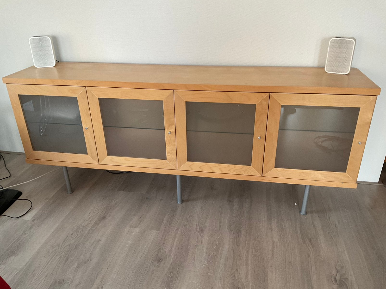 Ikea dressoir blank hout met glasdeuren (mat), Ophalen, Gebruikt, 150 tot 200 cm, 25 tot 50 cm
