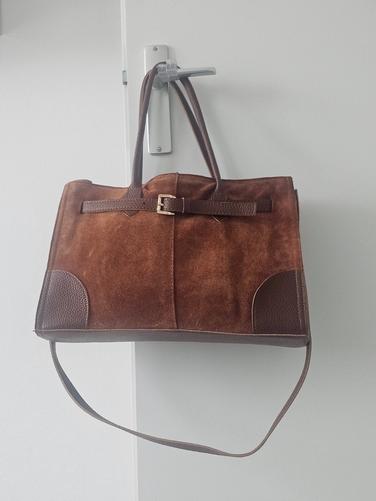 Italiaanse Echt leren tas, gloednieuw, 38 cm breed, 25 cm la, 30 cm of meer, Bruin, Ophalen of Verzenden, Nieuw