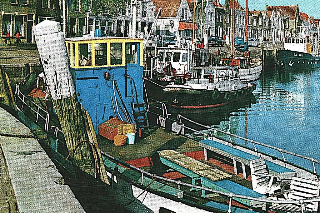 36346	Zierikzee	80+ Zeeland	Nieuwe Haven sleepboot	Gelopen, Ophalen of Verzenden, 1980 tot heden, Gelopen, Zeeland