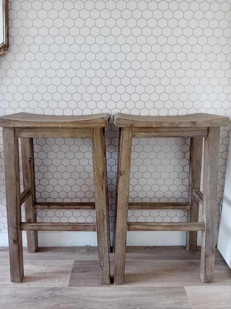 Barkrukken acacia hout zgan, 60 tot 90 cm, Ophalen of Verzenden, Zo goed als nieuw, Hout