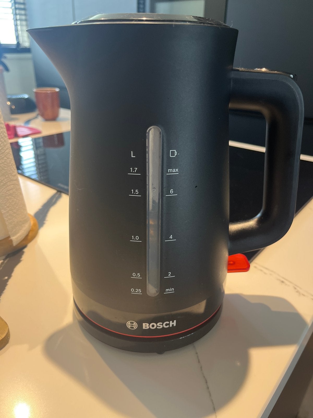 Bosch waterkoker - Zwart - Zo goed als nieuw, 1 tot 2 liter, Ophalen of Verzenden, Zo goed als nieuw