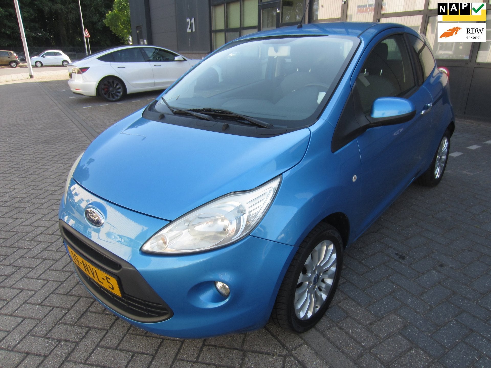 Ford Ka 1.2 Titanium X 2010 Airco 120.000KM NAP! APK!, Voorwielaandrijving, Gebruikt, 1242 cc, 4 cilinders
