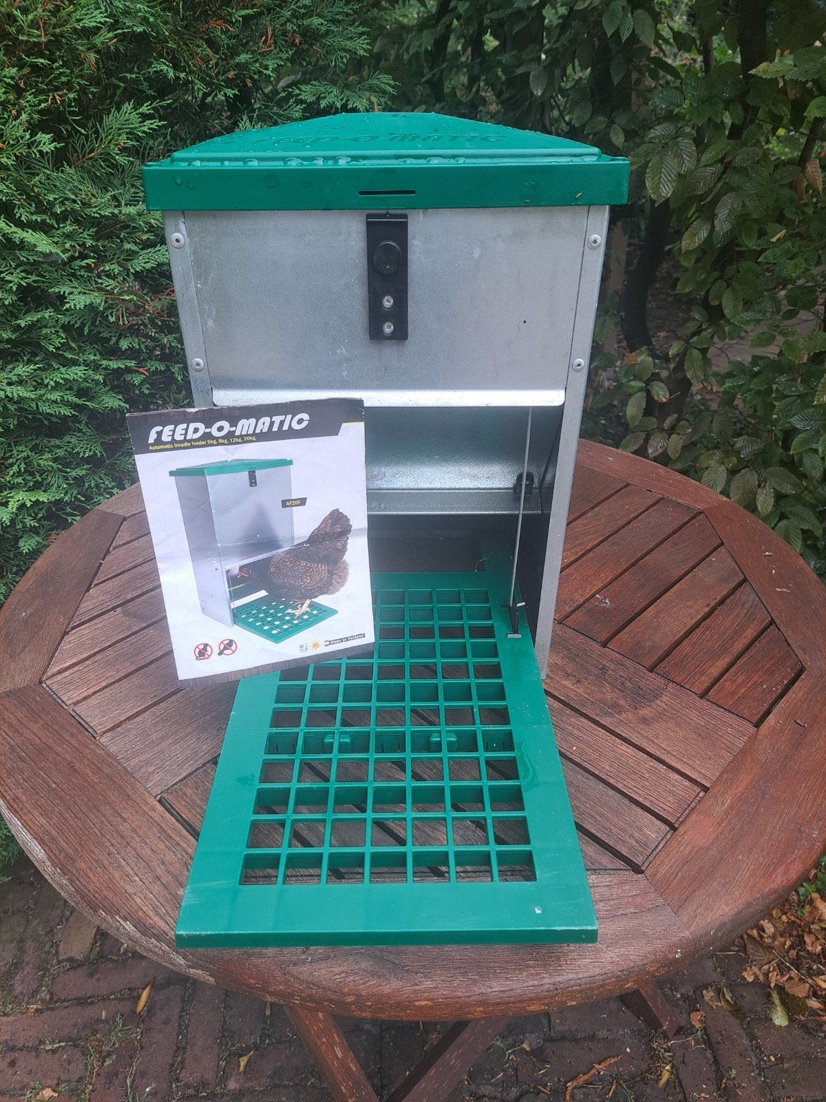 voerautomaat kippen 5 kg Feedomatic, Ophalen, Zo goed als nieuw, Drinken en Voederen