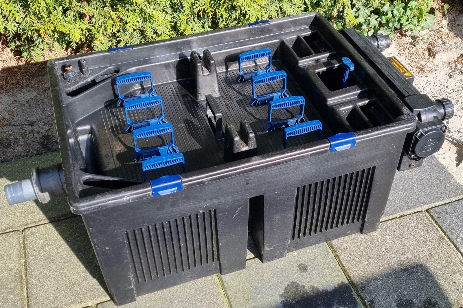Oase Bitron met 15 watt UV-C., Ophalen of Verzenden, Vijverstofzuiger