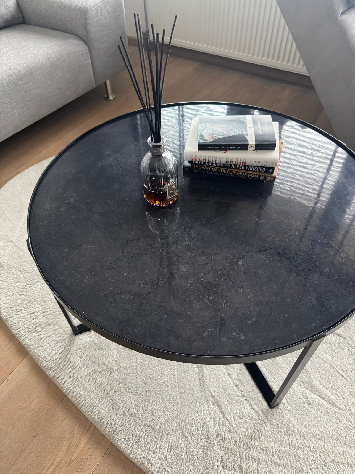 Tikamoon Milan Marmeren Salontafel - Modern & Elegant, Ophalen, Rond, 50 tot 100 cm, Zo goed als nieuw