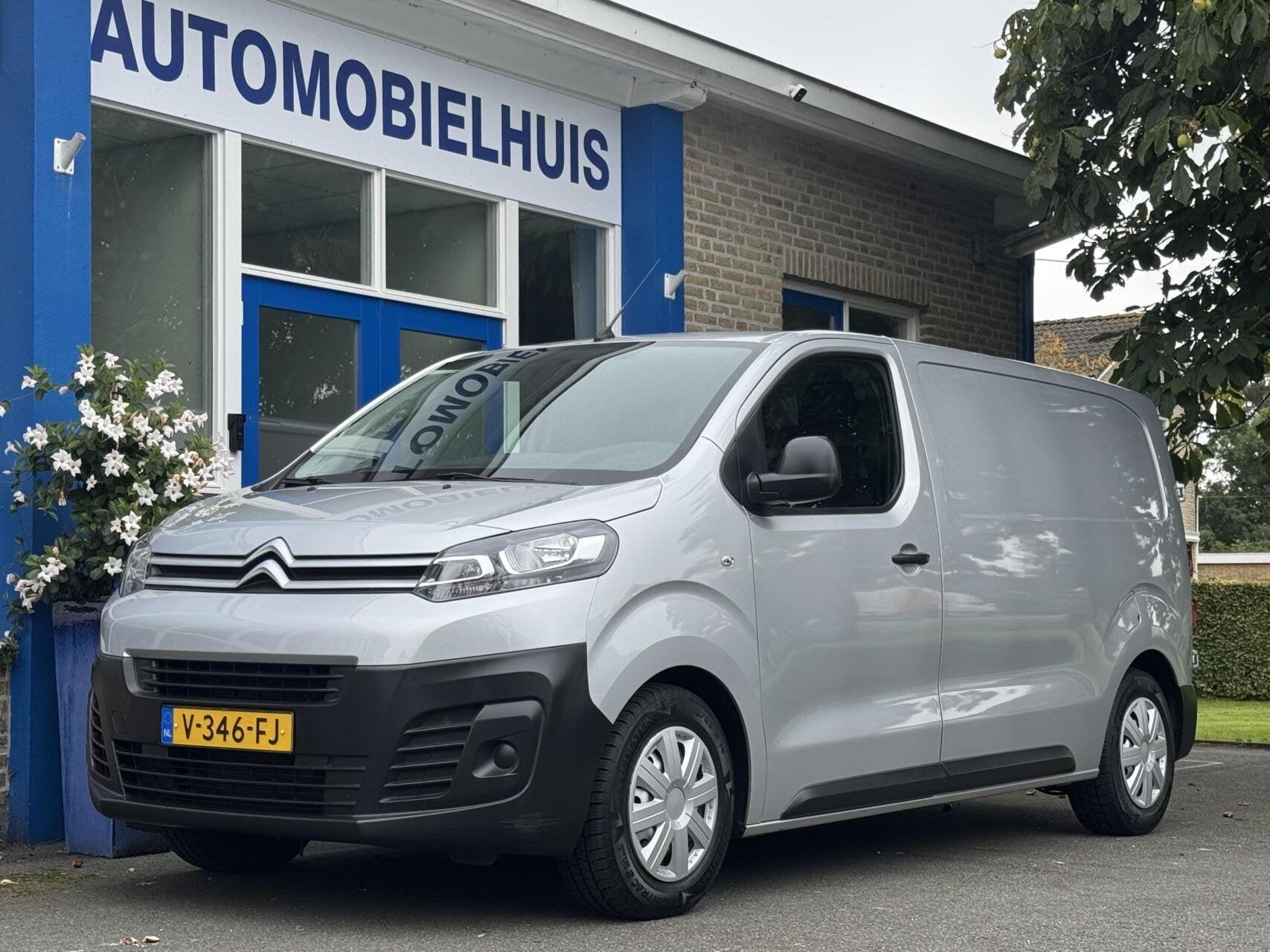 Citroen Jumpy L2 2.0 BlueHDI 180 | Automaat| Eerste eigenaar, Stof, Gebruikt, 4 cilinders, Origineel Nederlands