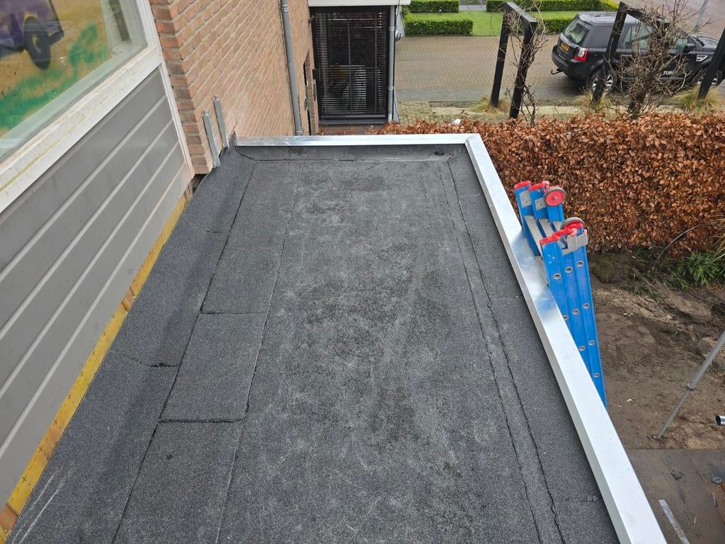 Dakdekker gezocht ?, Ophalen of Verzenden, Overige materialen, 15 m² of meer, Dakleer