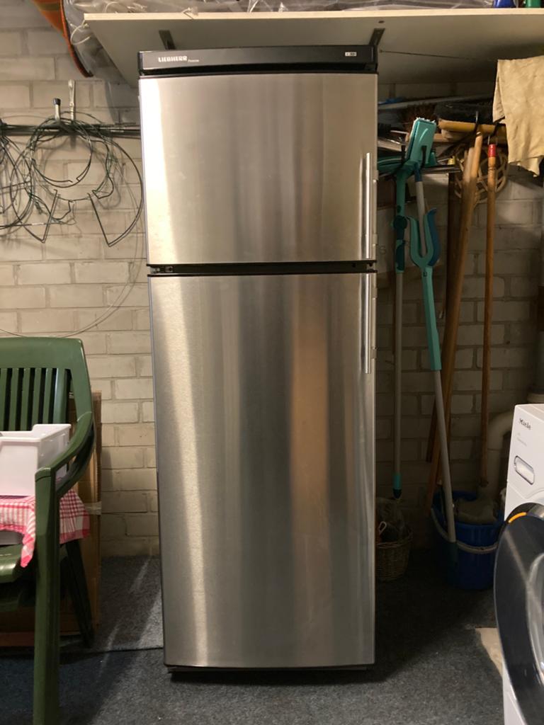 Liebherr premium koelvriescombinatie, Witgoed en Apparatuur, Koelkasten en IJskasten, Ophalen, Gebruikt, 200 liter of meer, 160 cm of meer
