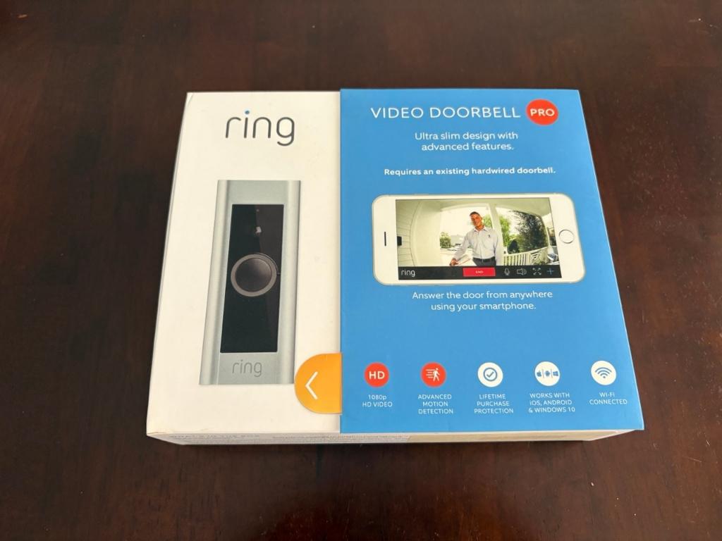 Ring doorbell pro, Huis en Inrichting, Deurbellen, Ophalen, Bewegingsdetectiesensor, Nieuw, Bedraad