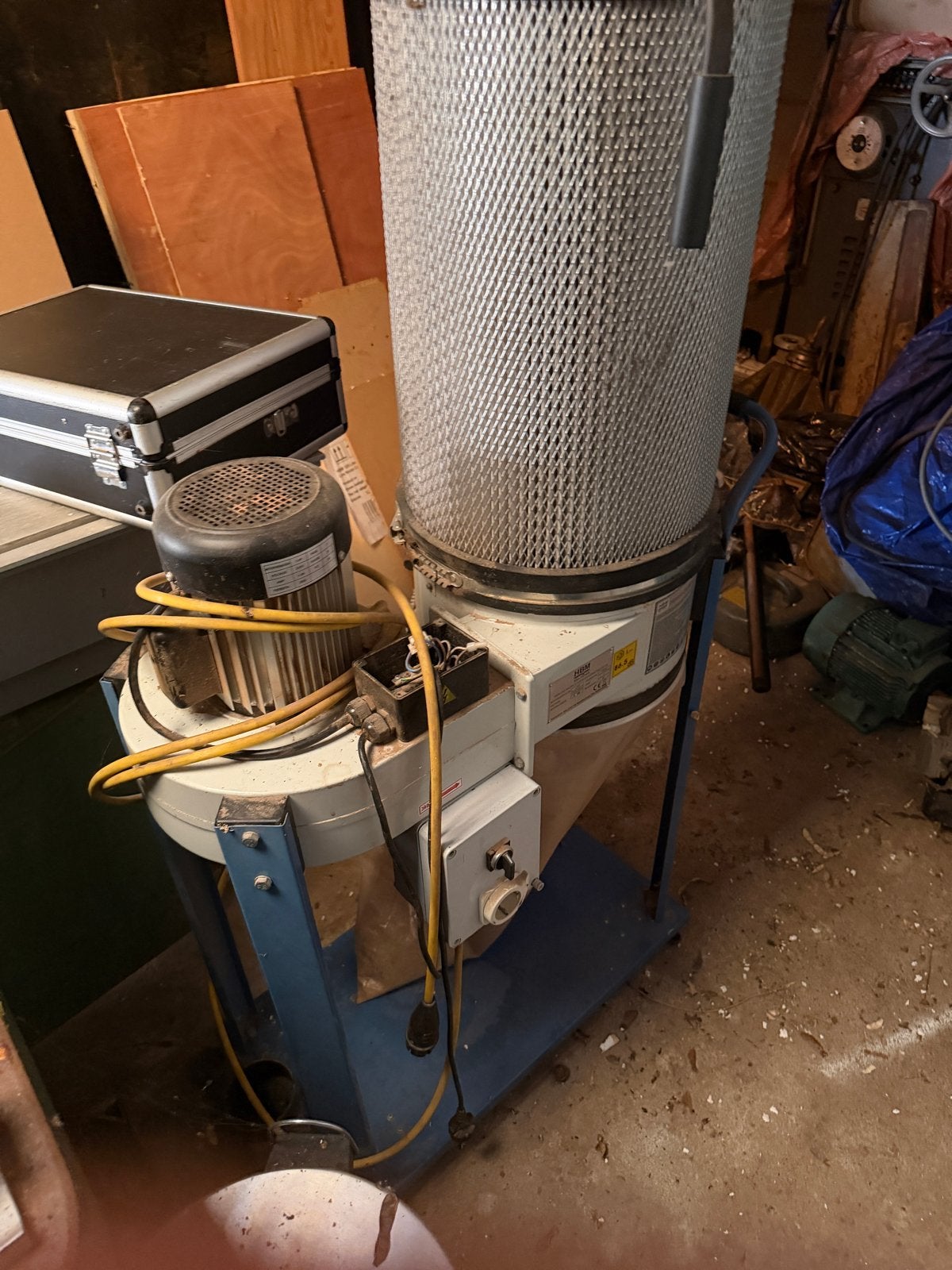 Industriële stofafzuiger / compressor, Ophalen, Gebruikt, 6 tot 10 bar, 25 tot 100 liter