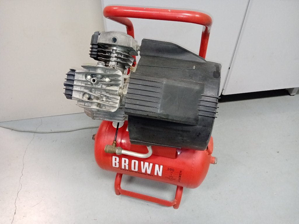 Compressor BROWN Italy 3pk 1400 omw./min. 10bar, Doe-het-zelf en Verbouw, Ophalen, 6 tot 10 bar, Zo goed als nieuw, 25 tot 100 liter