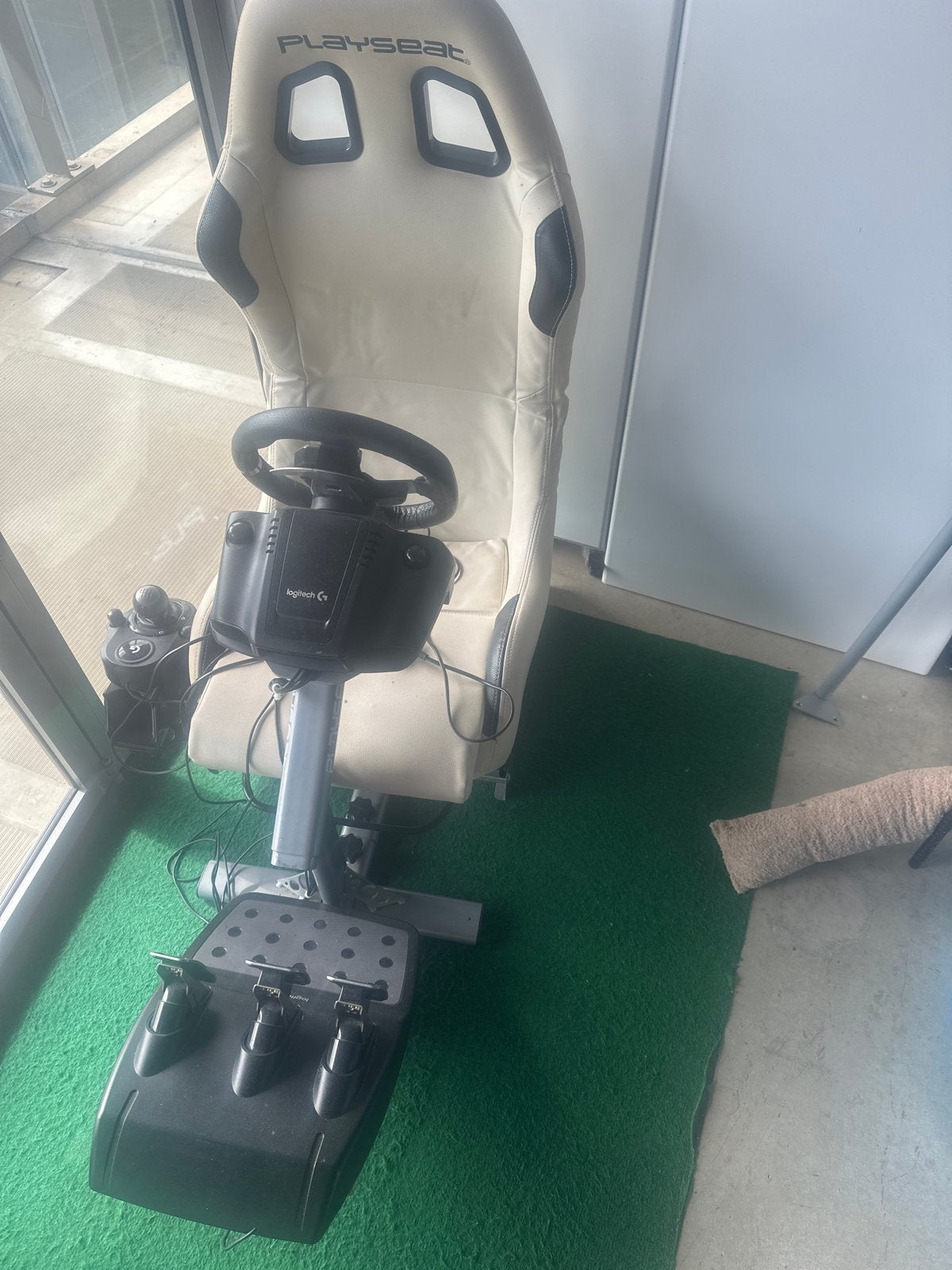 Playseat met Logitech G29 racestuur, pedalen en shifter, Spelcomputers en Games, Ophalen of Verzenden, Gebruikt