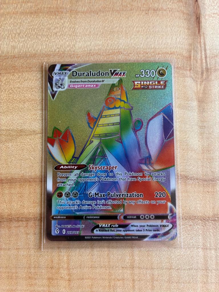 Duraludon VMAX 219/203 Pokémon kaart (Full Art), Ophalen of Verzenden, Zo goed als nieuw, Losse kaart, Foil