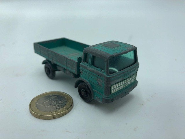 Oude Mercedes Truck, Matchbox Series by Lesney, Ophalen of Verzenden, Gebruikt, Bus of Vrachtwagen