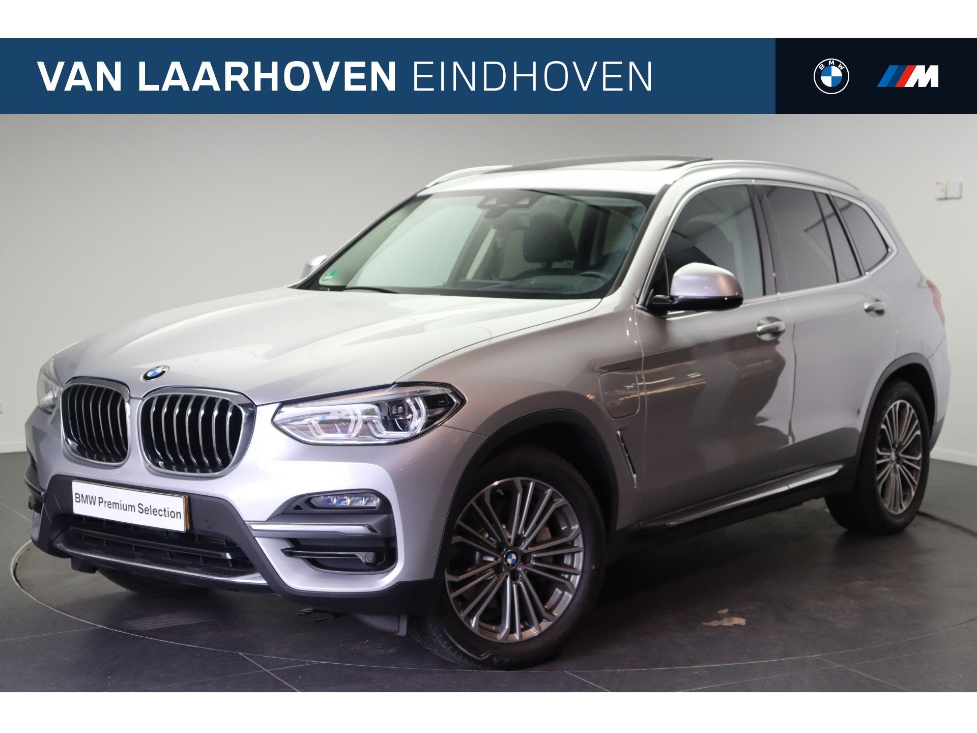 BMW X3 xDrive30e Automaat / Trekhaak / Panoramadak / Comfort, 1998 cc, Gebruikt, 4 cilinders, Bedrijf