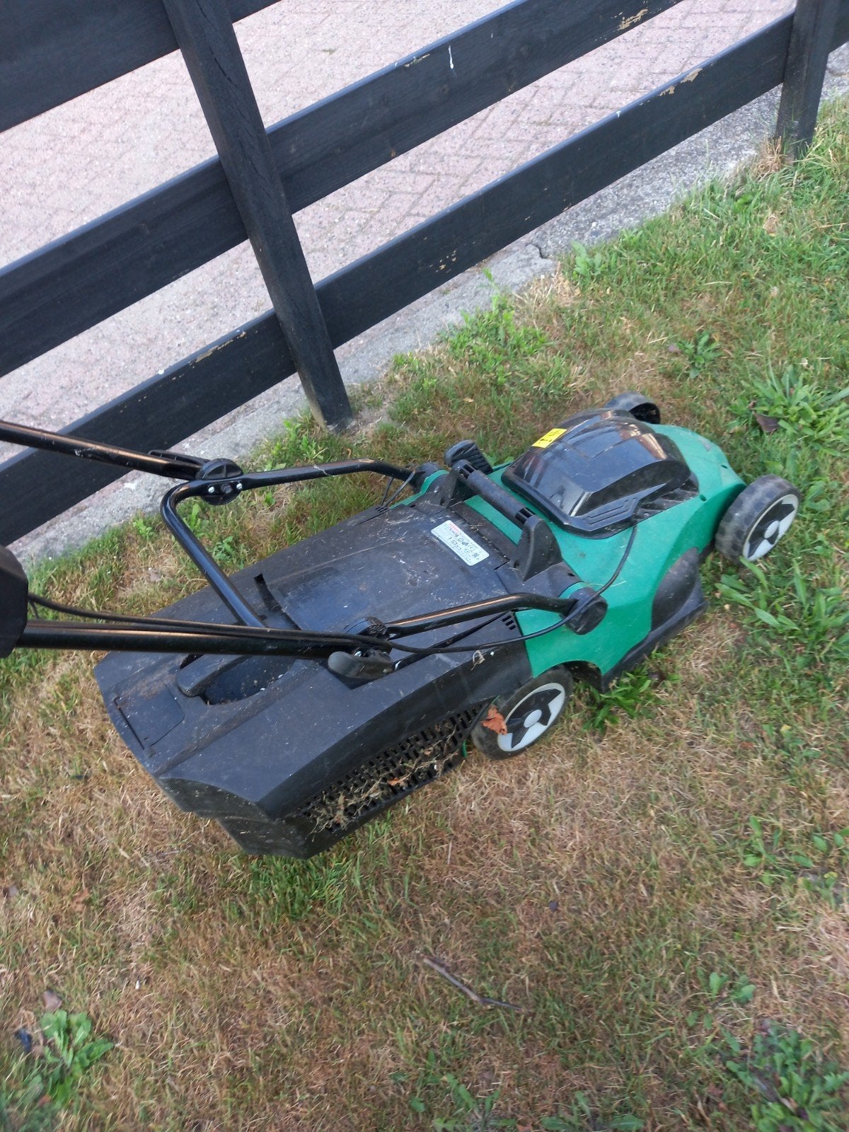 Ferrex Accu-grasmaaier met oplader -  gebruikt., Ophalen, Cirkelmaaier, Gebruikt, Ferrex