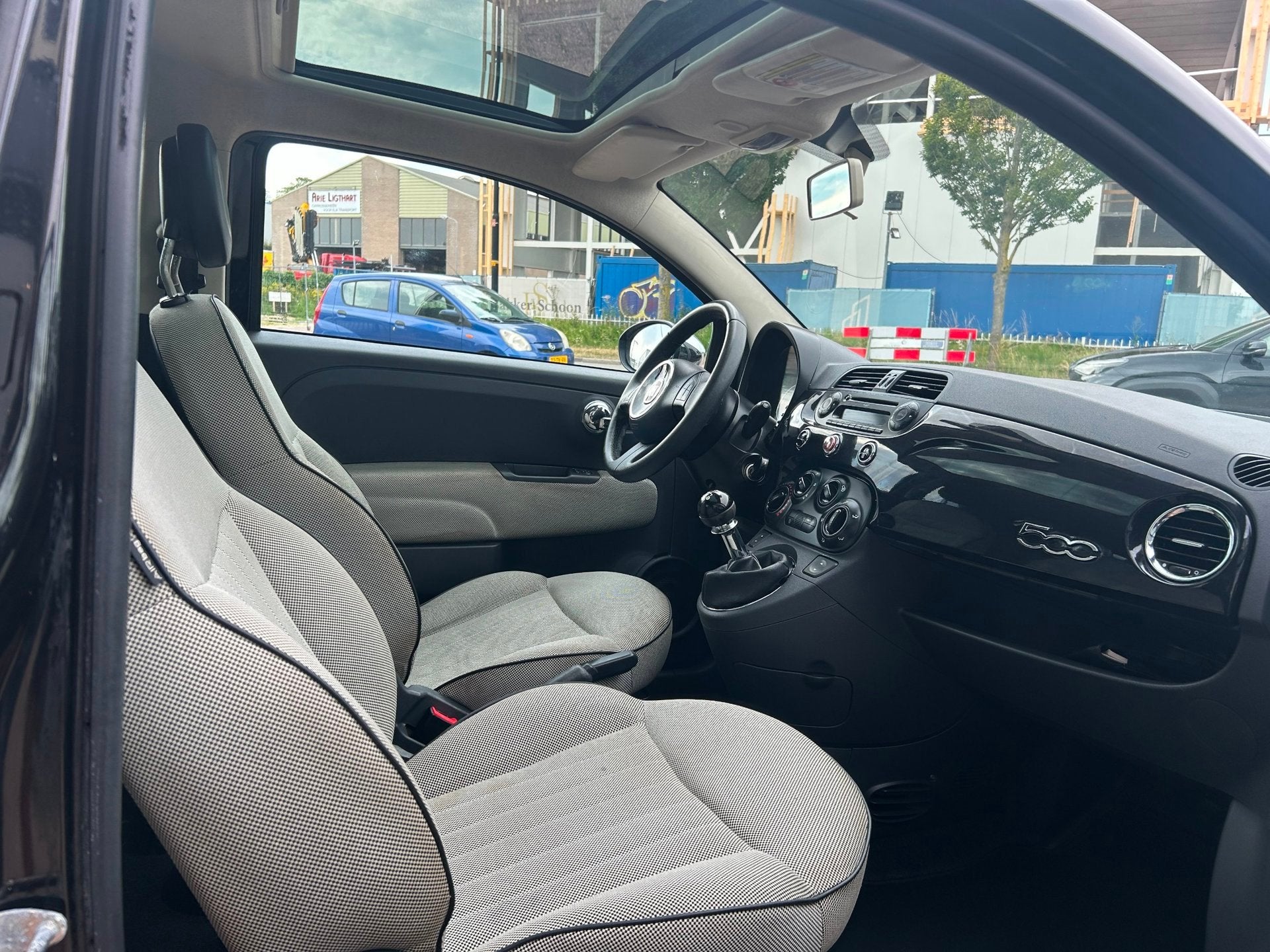 Fiat 500 1.2 Lounge Airco|PANORAMA|Nieuwe APK!, Euro 5, Stof, Gebruikt, 4 cilinders